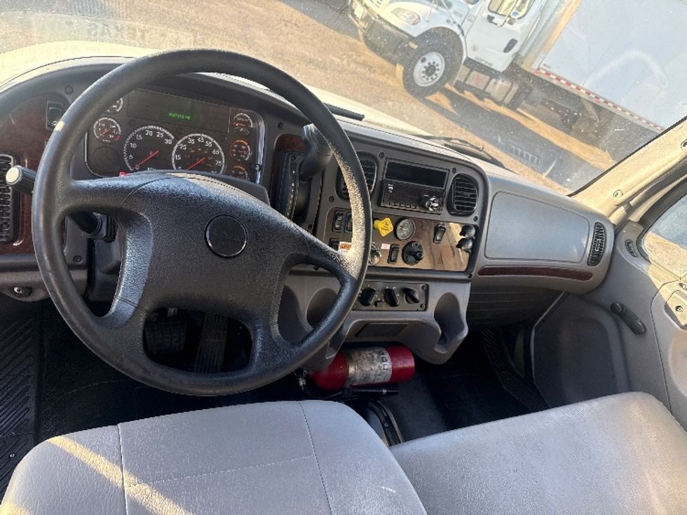 Medium Duty Box Truck-Light and Medium Duty Trucks-Freightliner-2020-M2-Dallas-TX-164,208\n\t\tmiles-$ 53,000 - Image 18