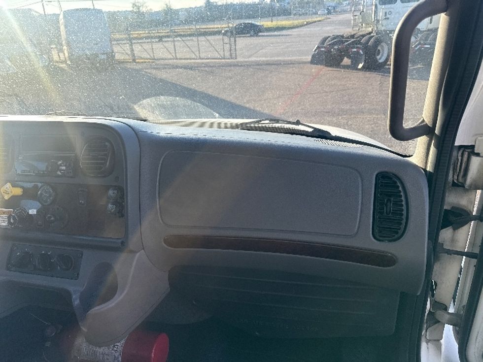 Medium Duty Box Truck-Light and Medium Duty Trucks-Freightliner-2020-M2-Dallas-TX-164,208\n\t\tmiles-$ 53,000 - Image 21