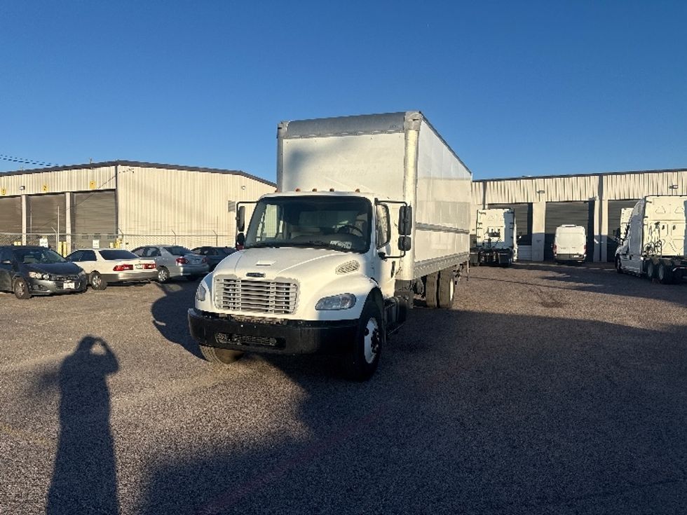 Medium Duty Box Truck-Light and Medium Duty Trucks-Freightliner-2020-M2-Dallas-TX-164,208\n\t\tmiles-$ 53,000 - Image 3