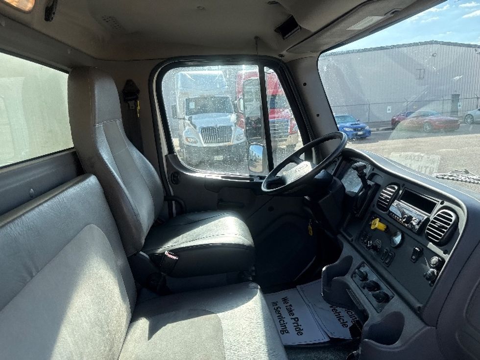 Medium Duty Box Truck-Light and Medium Duty Trucks-Freightliner-2020-M2-Dallas-TX-193,695\n\t\tmiles-$ 48,750 - Image 21