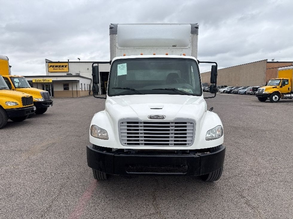 Medium Duty Box Truck-Light and Medium Duty Trucks-Freightliner-2020-M2-Dallas-TX-195,180\n\t\tmiles-$ 53,250 - Image 2