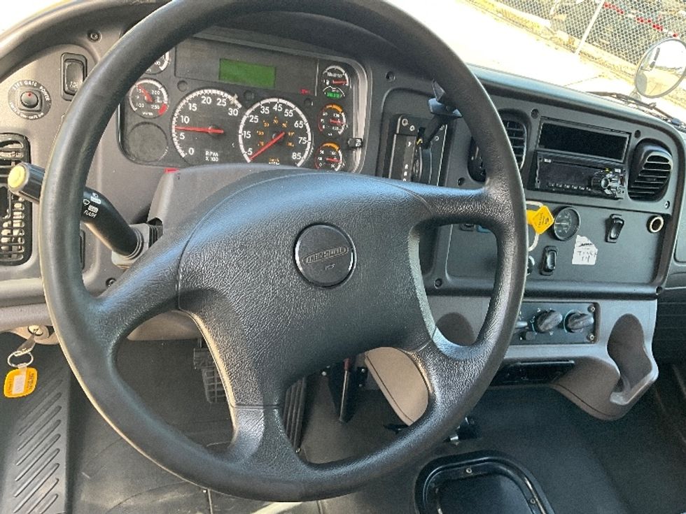 Medium Duty Box Truck-Light and Medium Duty Trucks-Freightliner-2020-M2-Dallas-TX-214,676\n\t\tmiles-$ 45,000 - Image 16