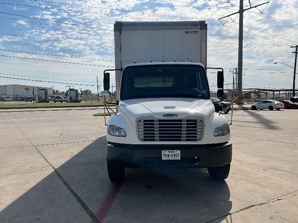 Medium Duty Box Truck-Light and Medium Duty Trucks-Freightliner-2020-M2-Dallas-TX-214,676\n\t\tmiles-$ 45,000 - Image 2