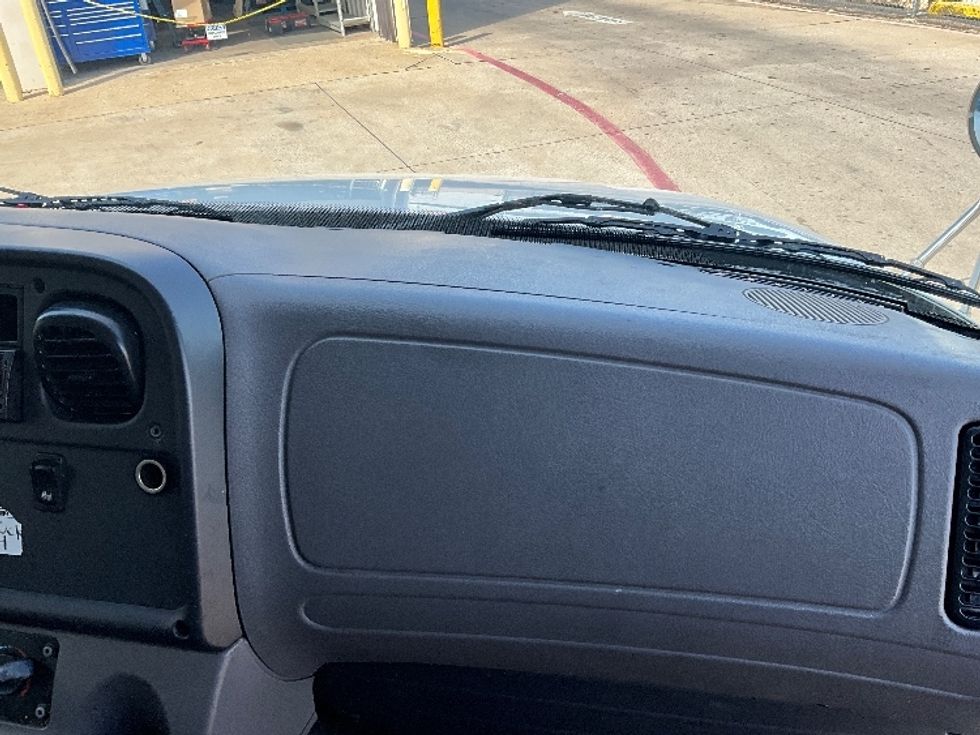 Medium Duty Box Truck-Light and Medium Duty Trucks-Freightliner-2020-M2-Dallas-TX-214,676\n\t\tmiles-$ 45,000 - Image 20