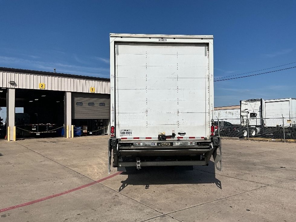 Medium Duty Box Truck-Light and Medium Duty Trucks-Freightliner-2020-M2-Dallas-TX-214,676\n\t\tmiles-$ 45,000 - Image 7