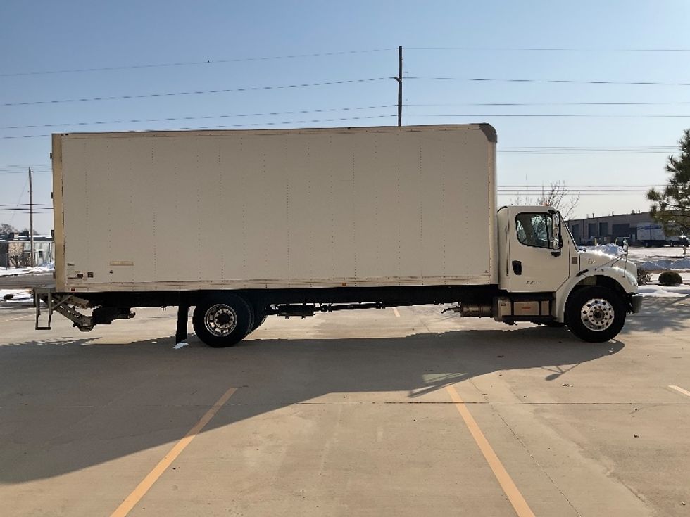 Medium Duty Box Truck-Light and Medium Duty Trucks-Freightliner-2020-M2-Dallas-TX-32,353\n\t\tmiles-$ 71,500 - Image 15
