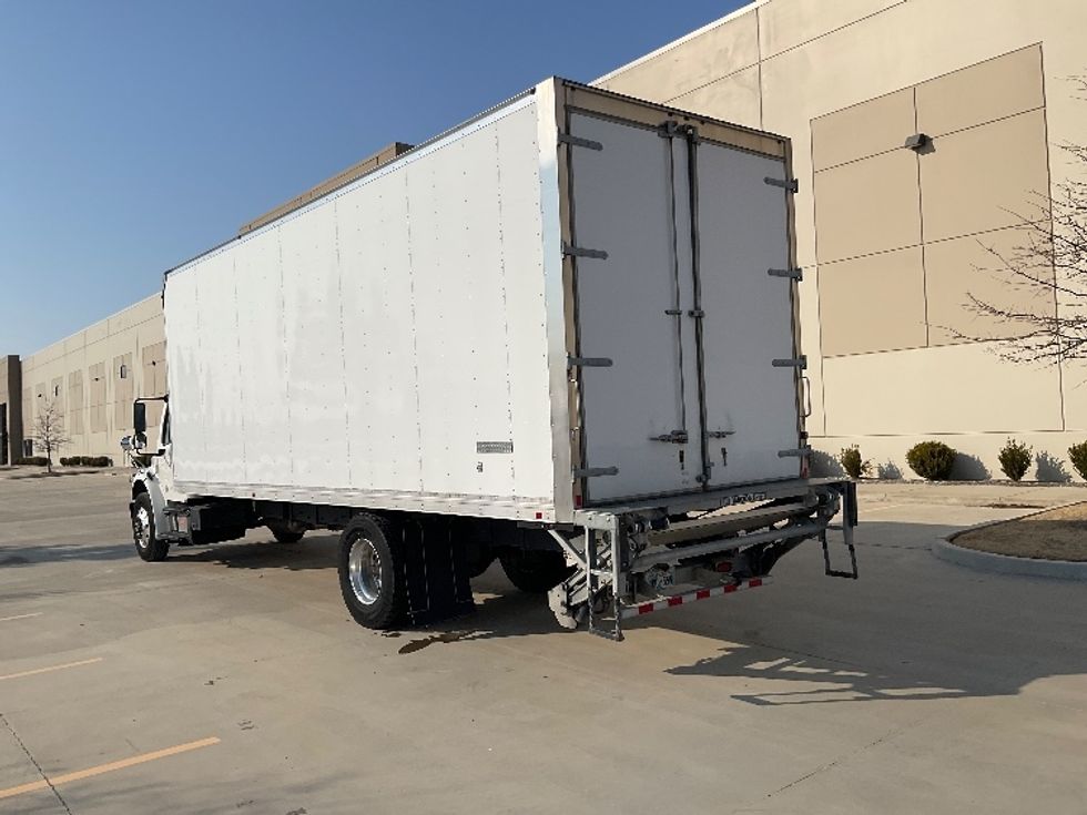 Medium Duty Box Truck-Light and Medium Duty Trucks-Freightliner-2020-M2-Dallas-TX-32,353\n\t\tmiles-$ 71,500 - Image 6