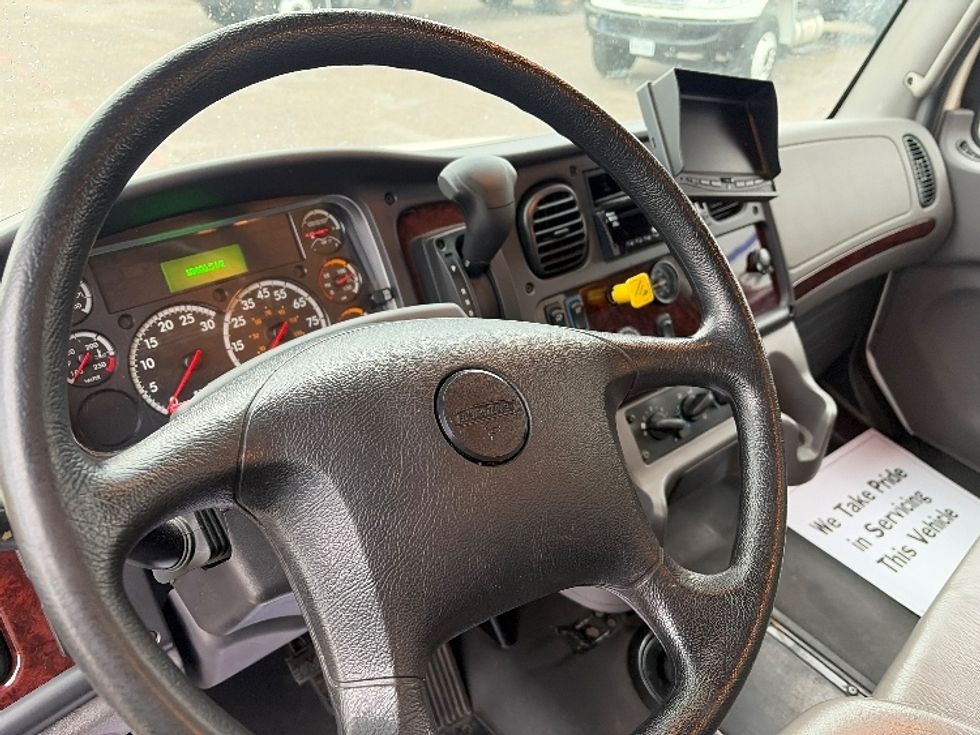 Medium Duty Box Truck-Light and Medium Duty Trucks-Freightliner-2020-M2-Dallas-TX-55,622\n\t\tmiles-$ 70,500 - Image 17