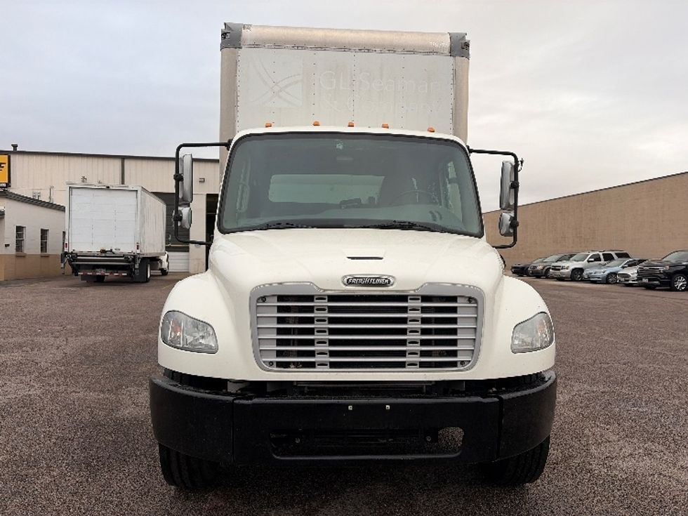 Medium Duty Box Truck-Light and Medium Duty Trucks-Freightliner-2020-M2-Dallas-TX-55,622\n\t\tmiles-$ 70,500 - Image 2