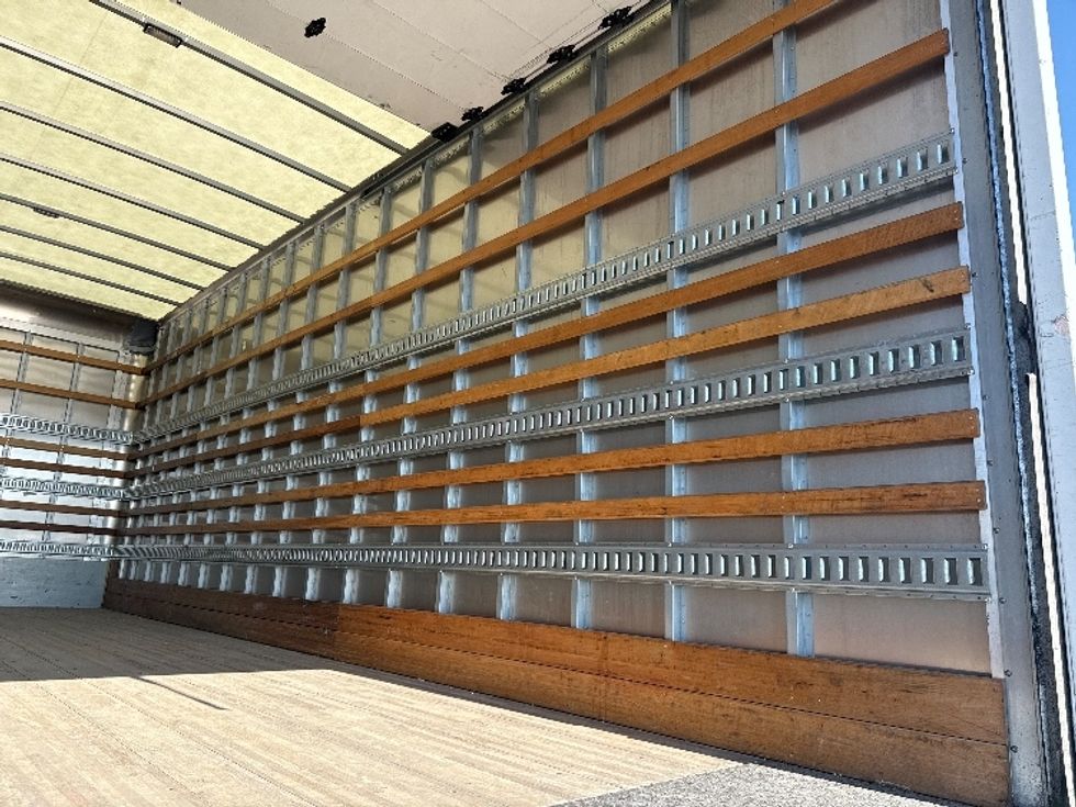 Medium Duty Box Truck-Light and Medium Duty Trucks-Freightliner-2020-M2-Dallas-TX-58,679\n\t\tmiles-$ 70,250 - Image 12