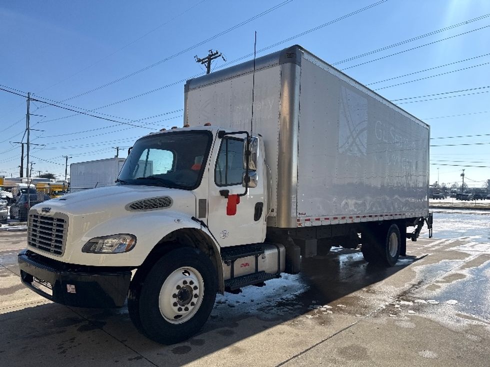 Medium Duty Box Truck-Light and Medium Duty Trucks-Freightliner-2020-M2-Dallas-TX-58,679\n\t\tmiles-$ 70,250 - Image 3