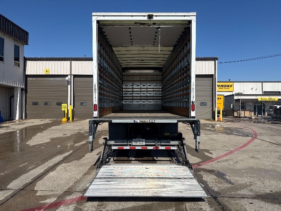 Medium Duty Box Truck-Light and Medium Duty Trucks-Freightliner-2020-M2-Dallas-TX-58,679\n\t\tmiles-$ 70,250 - Image 9