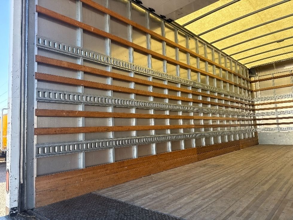 Medium Duty Box Truck-Light and Medium Duty Trucks-Freightliner-2020-M2-Dallas-TX-59,029\n\t\tmiles-$ 70,250 - Image 11