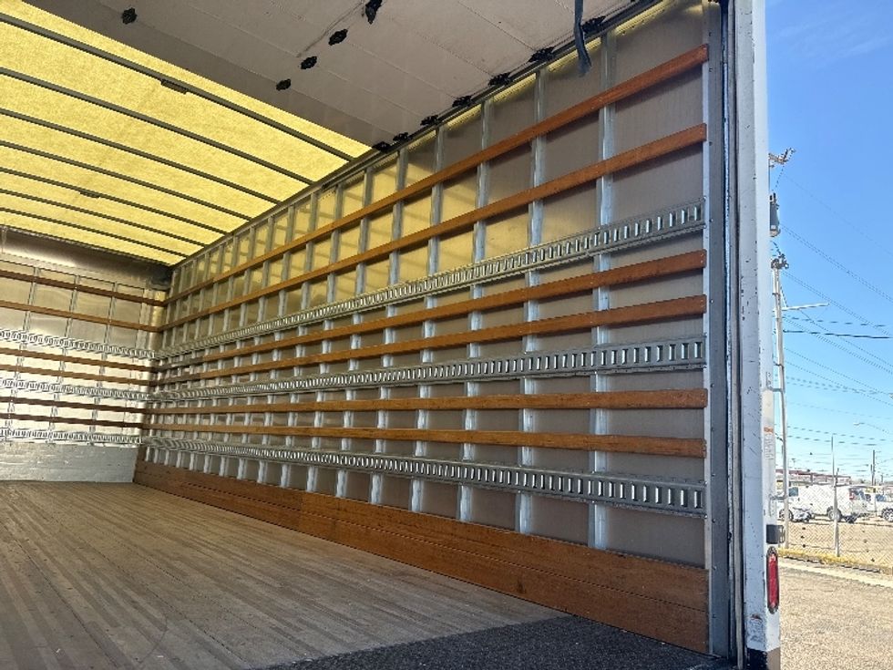 Medium Duty Box Truck-Light and Medium Duty Trucks-Freightliner-2020-M2-Dallas-TX-59,029\n\t\tmiles-$ 70,250 - Image 12