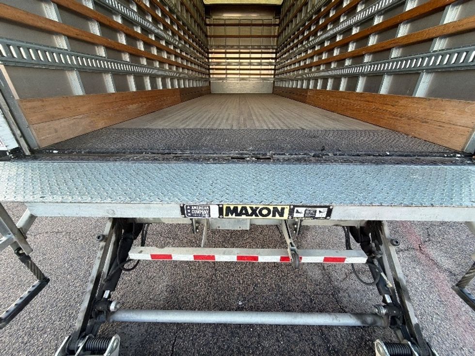 Medium Duty Box Truck-Light and Medium Duty Trucks-Freightliner-2020-M2-Dallas-TX-61,757\n\t\tmiles-$ 69,000 - Image 10