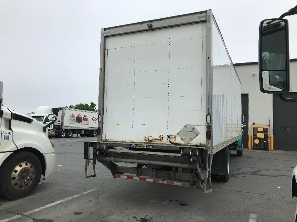 Medium Duty Box Truck-Light and Medium Duty Trucks-Freightliner-2020-M2-Dartmouth-NS-201,617\n\t\tkm-$ 75,250 - Image 13