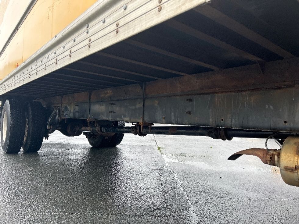 Medium Duty Box Truck-Light and Medium Duty Trucks-Freightliner-2020-M2-Dartmouth-NS-330,298\n\t\tkm-$ 57,500 - Image 14
