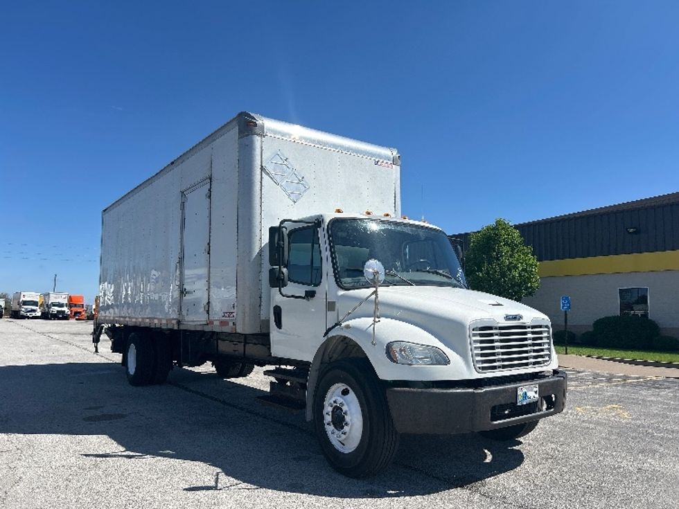 Medium Duty Box Truck-Light and Medium Duty Trucks-Freightliner-2020-M2-Davenport-IA-307,541\n\t\tmiles-$ 35,000 - Image 1