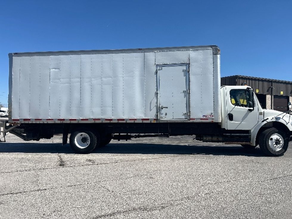 Medium Duty Box Truck-Light and Medium Duty Trucks-Freightliner-2020-M2-Davenport-IA-307,541\n\t\tmiles-$ 35,000 - Image 15