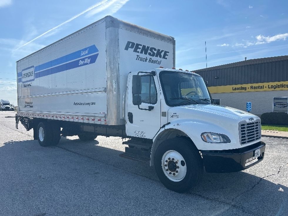 Medium Duty Box Truck-Light and Medium Duty Trucks-Freightliner-2020-M2-Davenport-IA-51,922\n\t\tmiles-$ 75,250 - Image 1