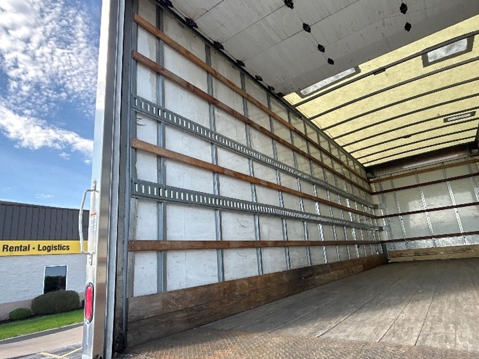 Medium Duty Box Truck-Light and Medium Duty Trucks-Freightliner-2020-M2-Davenport-IA-51,922\n\t\tmiles-$ 75,250 - Image 11