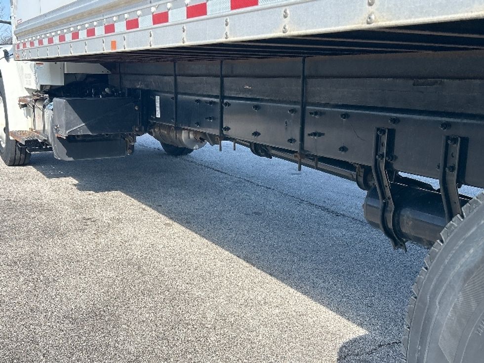 Medium Duty Box Truck-Light and Medium Duty Trucks-Freightliner-2020-M2-Davenport-IA-51,922\n\t\tmiles-$ 75,250 - Image 5