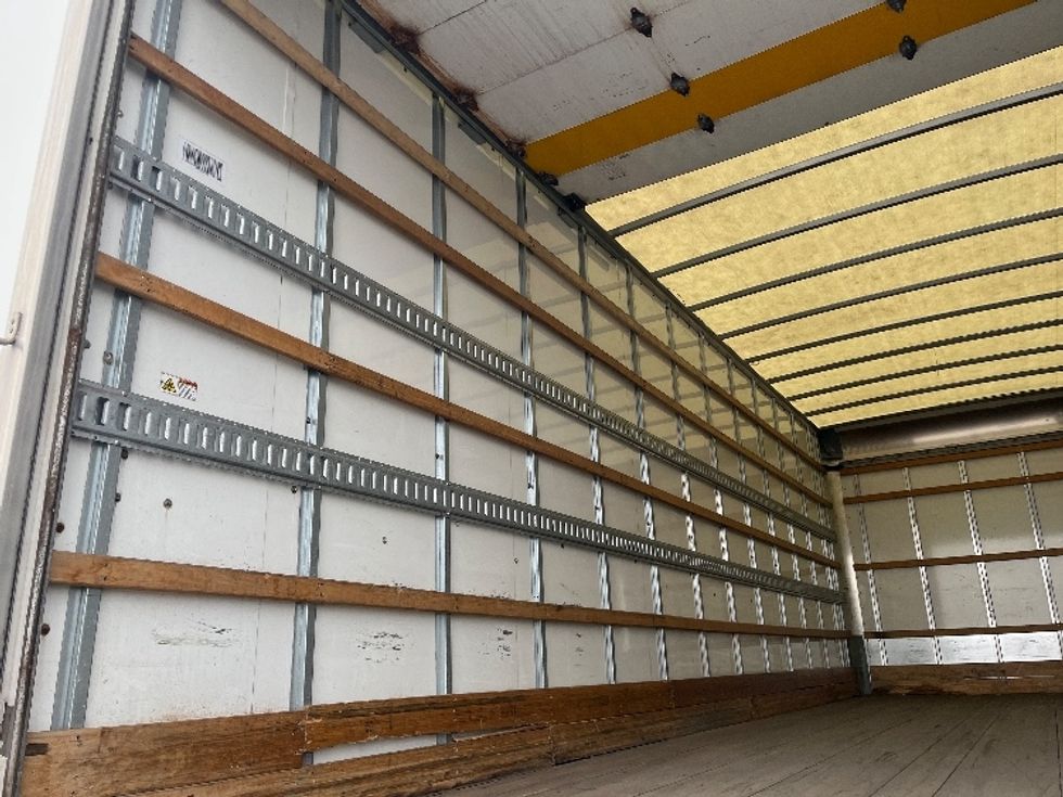 Medium Duty Box Truck-Light and Medium Duty Trucks-Freightliner-2020-M2-Davenport-IA-95,511\n\t\tmiles-$ 65,000 - Image 11