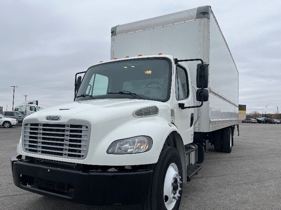 Medium Duty Box Truck-Light and Medium Duty Trucks-Freightliner-2020-M2-Davenport-IA-95,511\n\t\tmiles-$ 65,000 - Image 3