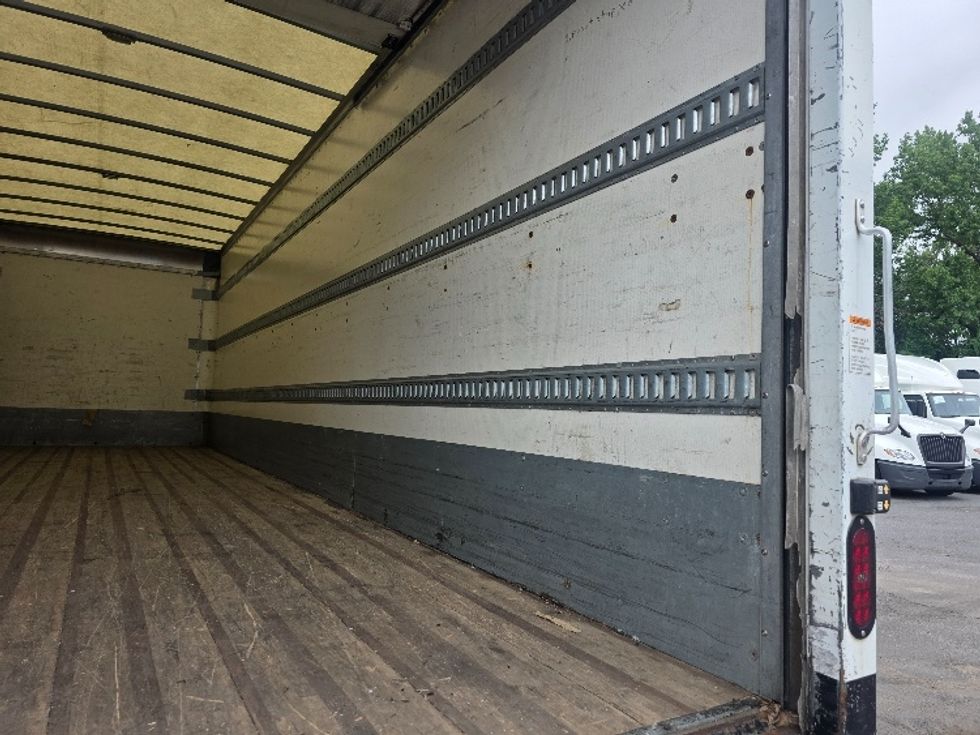 Medium Duty Box Truck-Light and Medium Duty Trucks-Freightliner-2020-M2-Dayton-NJ-114,894\n\t\tmiles-$ 46,500 - Image 12