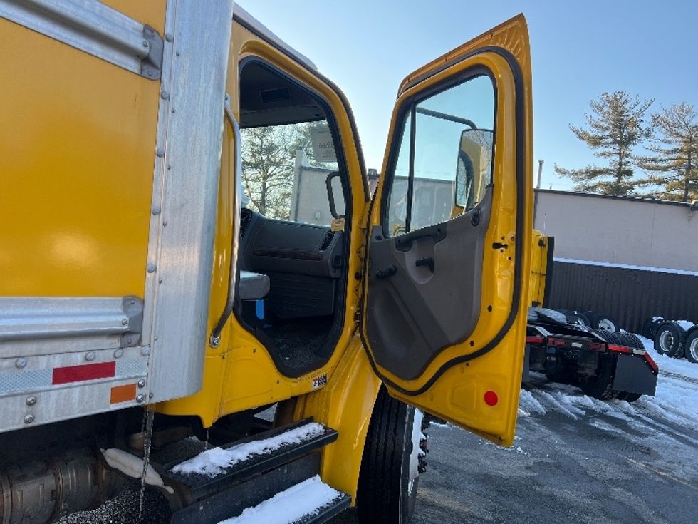 Medium Duty Box Truck-Light and Medium Duty Trucks-Freightliner-2020-M2-Dayton-NJ-129,447\n\t\tmiles-$ 53,500 - Image 20