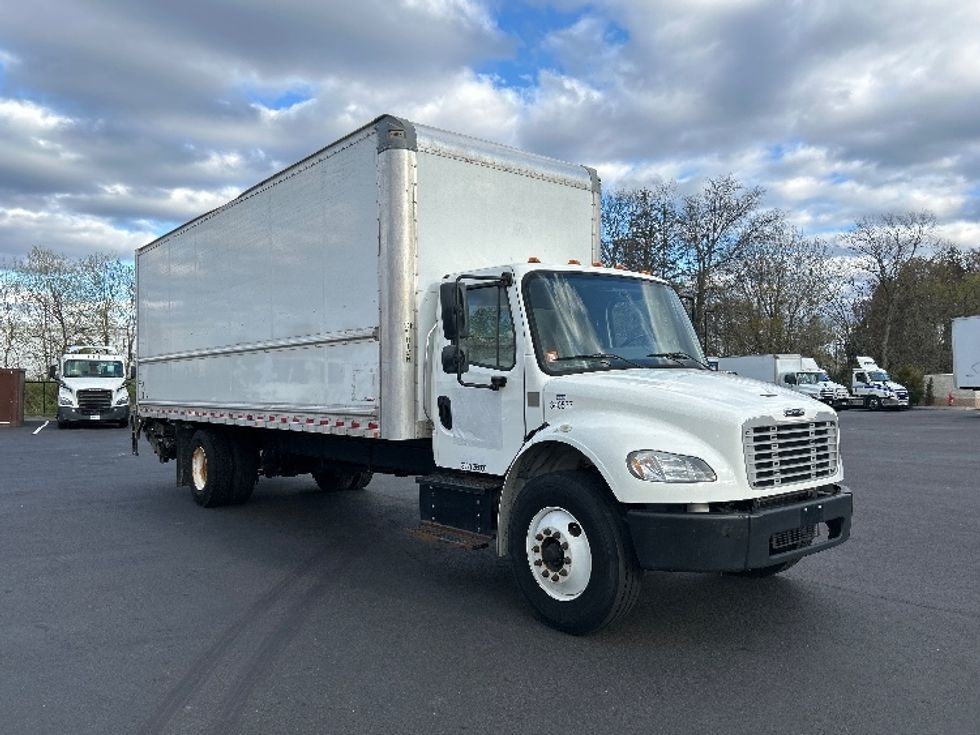 Medium Duty Box Truck-Light and Medium Duty Trucks-Freightliner-2020-M2-Dayton-NJ-140,552\n\t\tmiles-$ 53,500 - Image 1