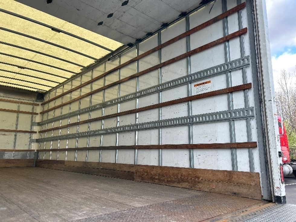 Medium Duty Box Truck-Light and Medium Duty Trucks-Freightliner-2020-M2-Dayton-NJ-140,552\n\t\tmiles-$ 53,500 - Image 12