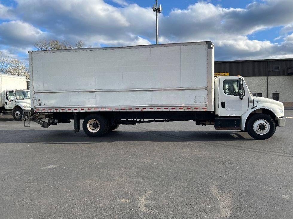 Medium Duty Box Truck-Light and Medium Duty Trucks-Freightliner-2020-M2-Dayton-NJ-140,552\n\t\tmiles-$ 53,500 - Image 15