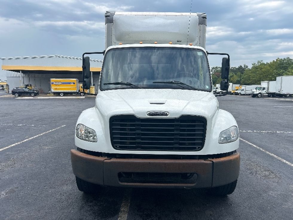 Medium Duty Box Truck-Light and Medium Duty Trucks-Freightliner-2020-M2-Dayton-NJ-256,418\n\t\tmiles-$ 44,250 - Image 2