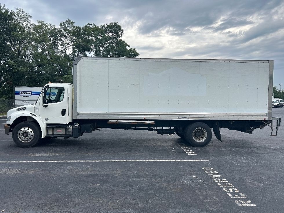 Medium Duty Box Truck-Light and Medium Duty Trucks-Freightliner-2020-M2-Dayton-NJ-256,418\n\t\tmiles-$ 44,250 - Image 4