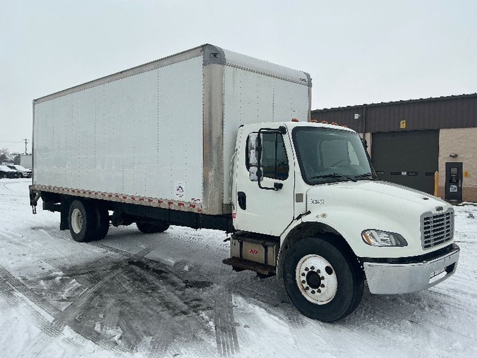 Medium Duty Box Truck-Light and Medium Duty Trucks-Freightliner-2020-M2-Dayton-OH-219,732\n\t\tmiles-$ 38,500 - Image 1