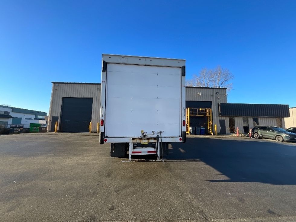 Medium Duty Box Truck-Light and Medium Duty Trucks-Freightliner-2020-M2-Delta-BC-121,027\n\t\tkm-$ 70,250 - Image 7