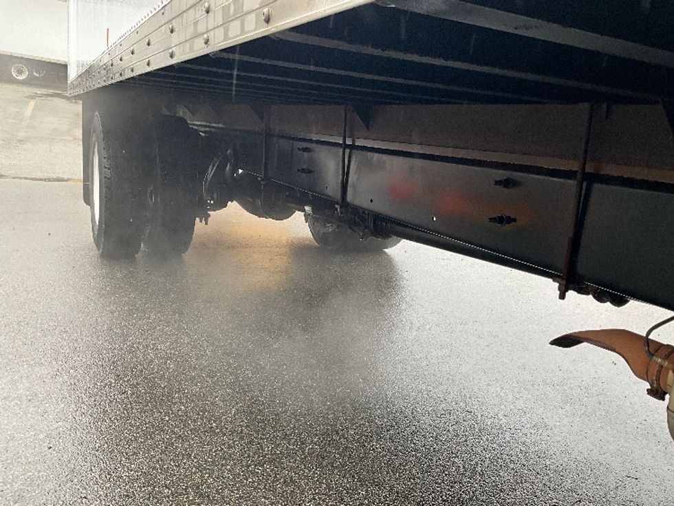 Medium Duty Box Truck-Light and Medium Duty Trucks-Freightliner-2020-M2-Delta-BC-81,802\n\t\tkm-$ 73,250 - Image 13