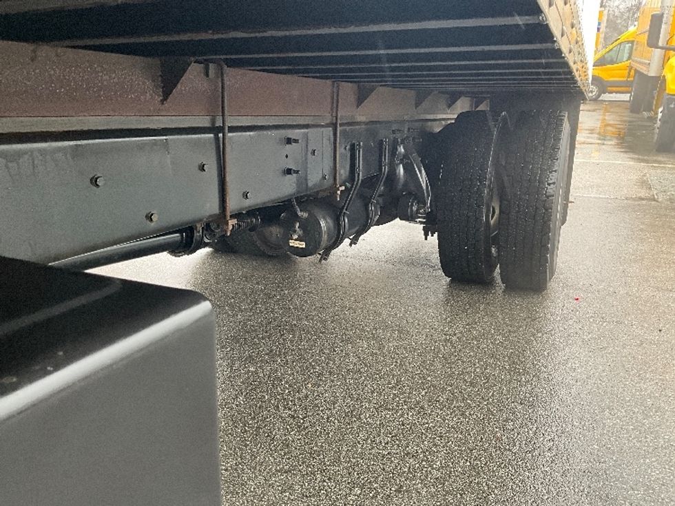 Medium Duty Box Truck-Light and Medium Duty Trucks-Freightliner-2020-M2-Delta-BC-81,802\n\t\tkm-$ 73,250 - Image 5