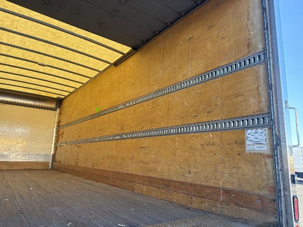 Medium Duty Box Truck-Light and Medium Duty Trucks-Freightliner-2020-M2-Denver-CO-103,969\n\t\tmiles-$ 61,250 - Image 12
