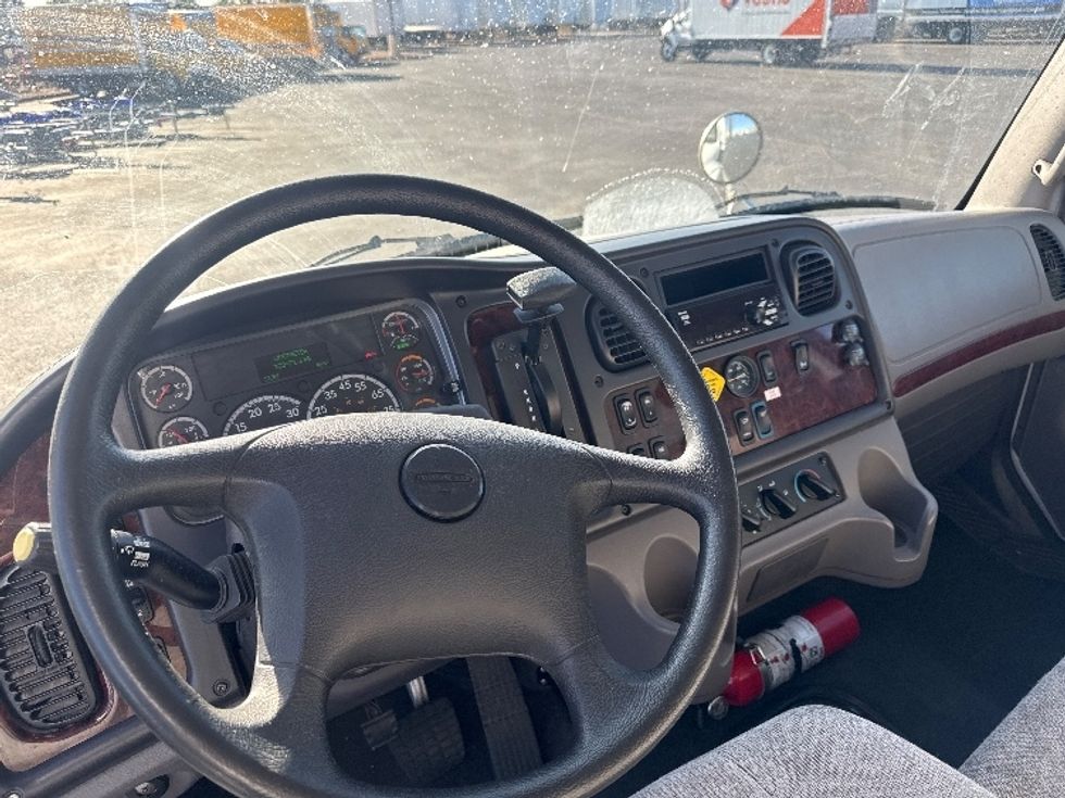 Medium Duty Box Truck-Light and Medium Duty Trucks-Freightliner-2020-M2-Denver-CO-103,969\n\t\tmiles-$ 61,250 - Image 17