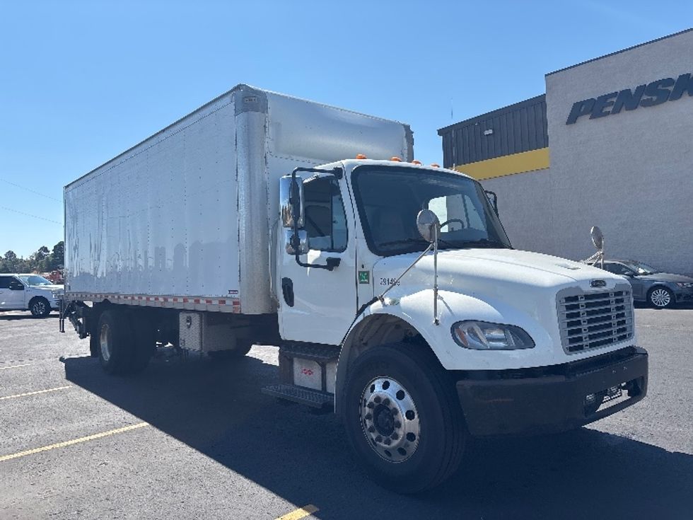Medium Duty Box Truck-Light and Medium Duty Trucks-Freightliner-2020-M2-Denver-CO-221,934\n\t\tmiles-$ 38,250 - Image 1