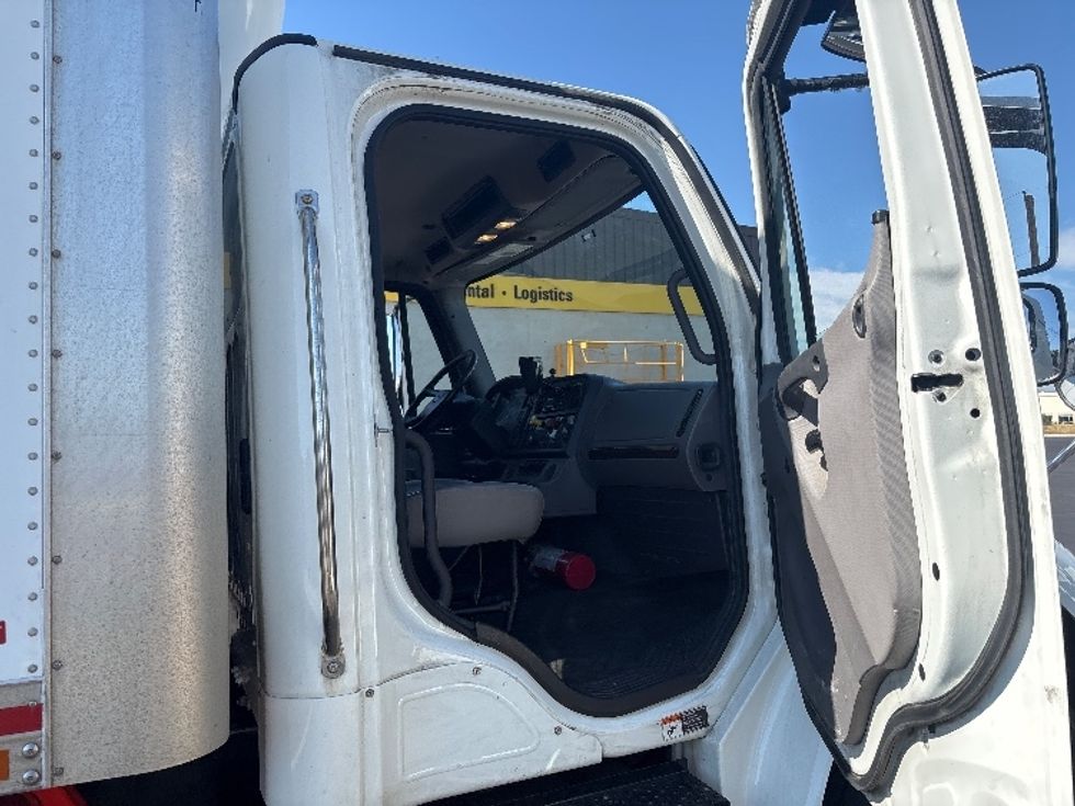 Medium Duty Box Truck-Light and Medium Duty Trucks-Freightliner-2020-M2-Denver-CO-223,360\n\t\tmiles-$ 38,000 - Image 20