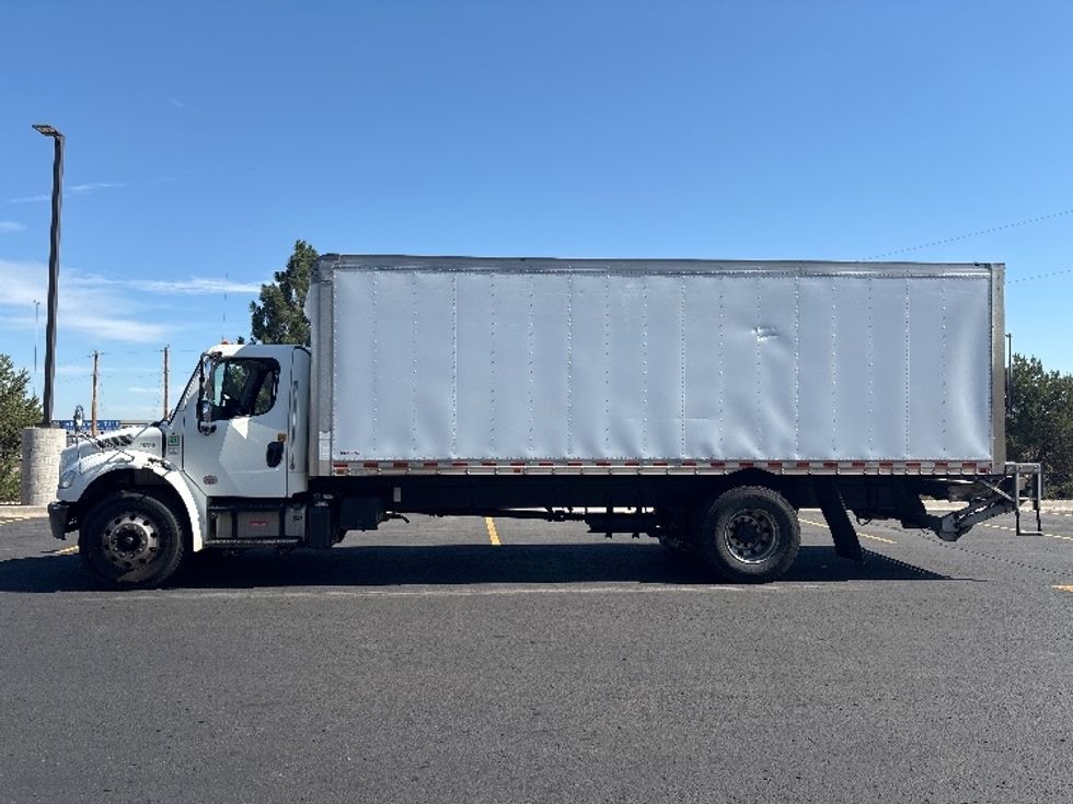 Medium Duty Box Truck-Light and Medium Duty Trucks-Freightliner-2020-M2-Denver-CO-223,360\n\t\tmiles-$ 38,000 - Image 4