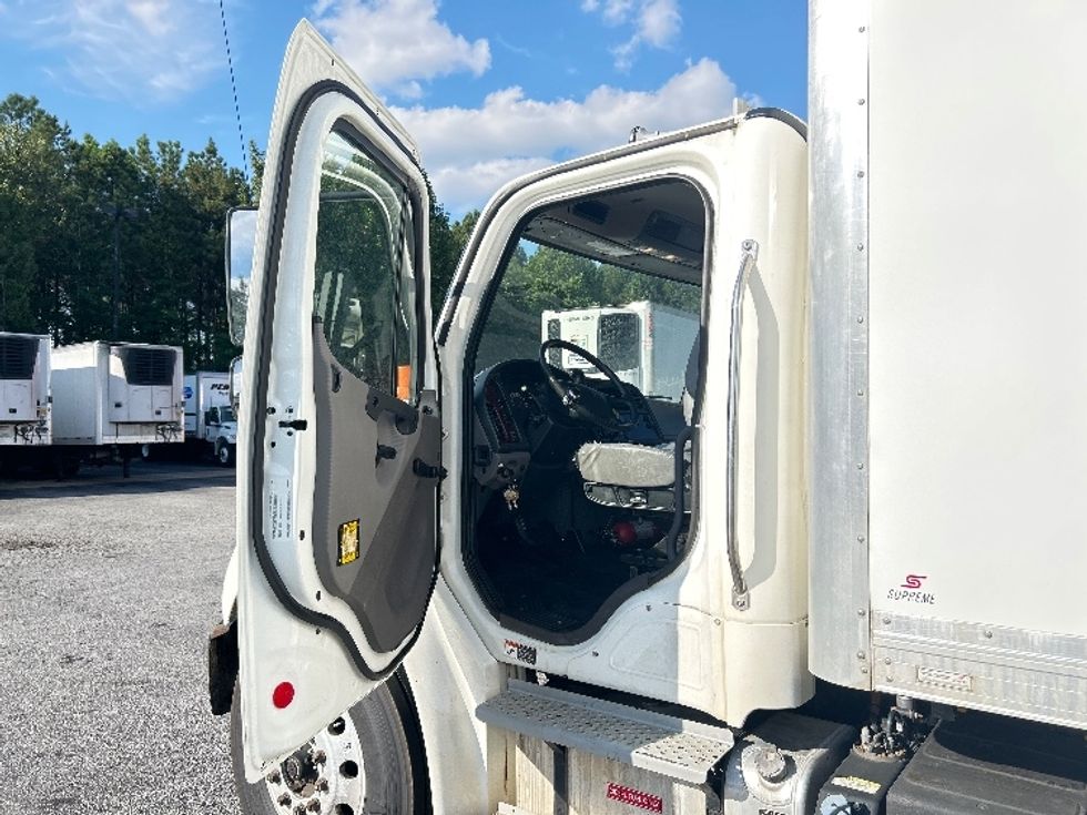 Medium Duty Box Truck-Light and Medium Duty Trucks-Freightliner-2020-M2-Duluth-GA-148,917\n\t\tmiles-$ 60,000 - Image 16