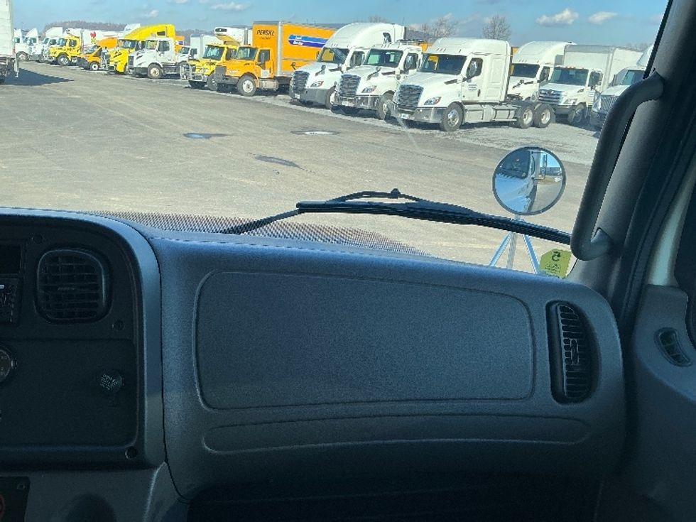 Medium Duty Box Truck-Light and Medium Duty Trucks-Freightliner-2020-M2-Duncansville-PA-238,450\n\t\tmiles-$ 41,000 - Image 20