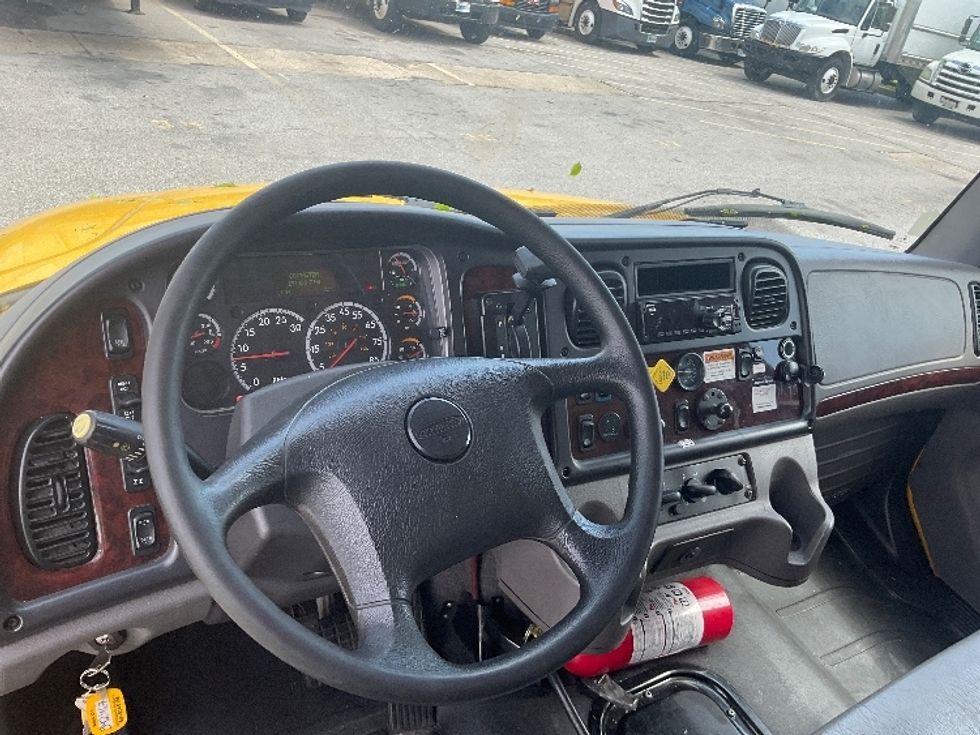 Medium Duty Box Truck-Light and Medium Duty Trucks-Freightliner-2020-M2-Earth City-MO-151,423\n\t\tmiles-$ 53,750 - Image 18