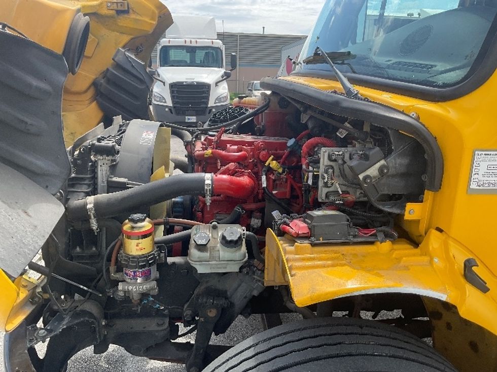 Medium Duty Box Truck-Light and Medium Duty Trucks-Freightliner-2020-M2-Earth City-MO-151,423\n\t\tmiles-$ 53,750 - Image 24