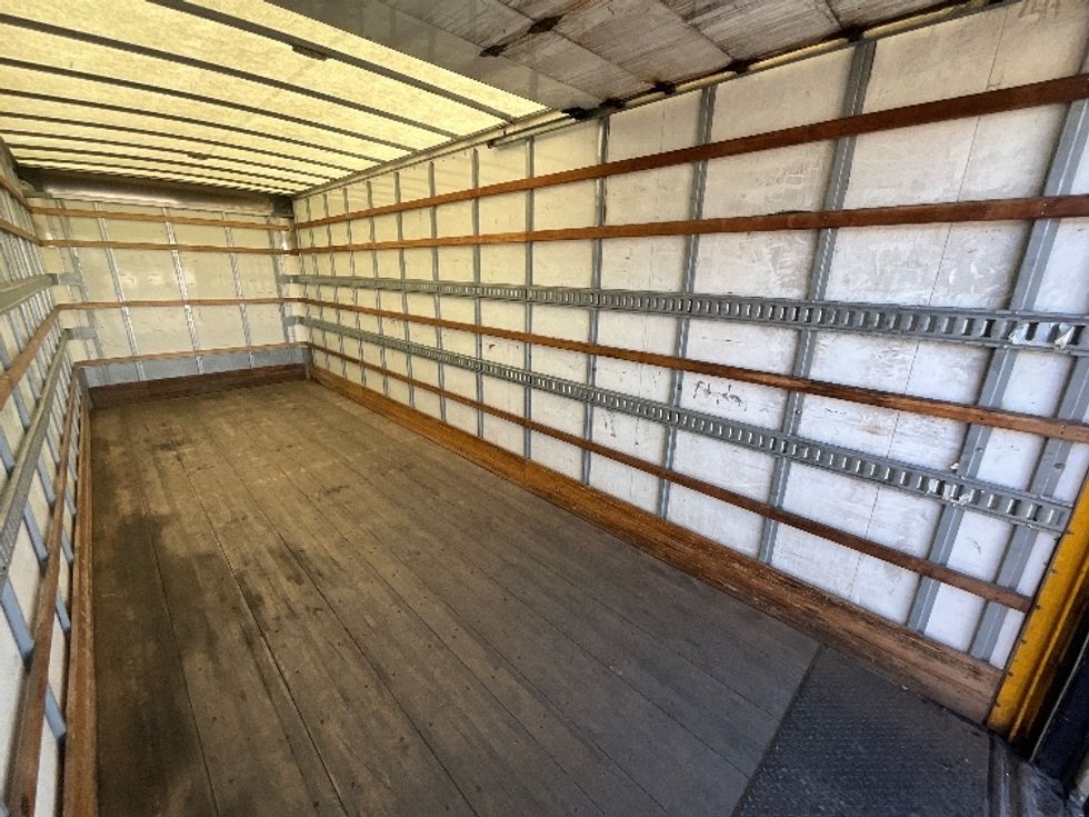 Medium Duty Box Truck-Light and Medium Duty Trucks-Freightliner-2020-M2-East Chicago-IN-158,083\n\t\tmiles-$ 50,500 - Image 12