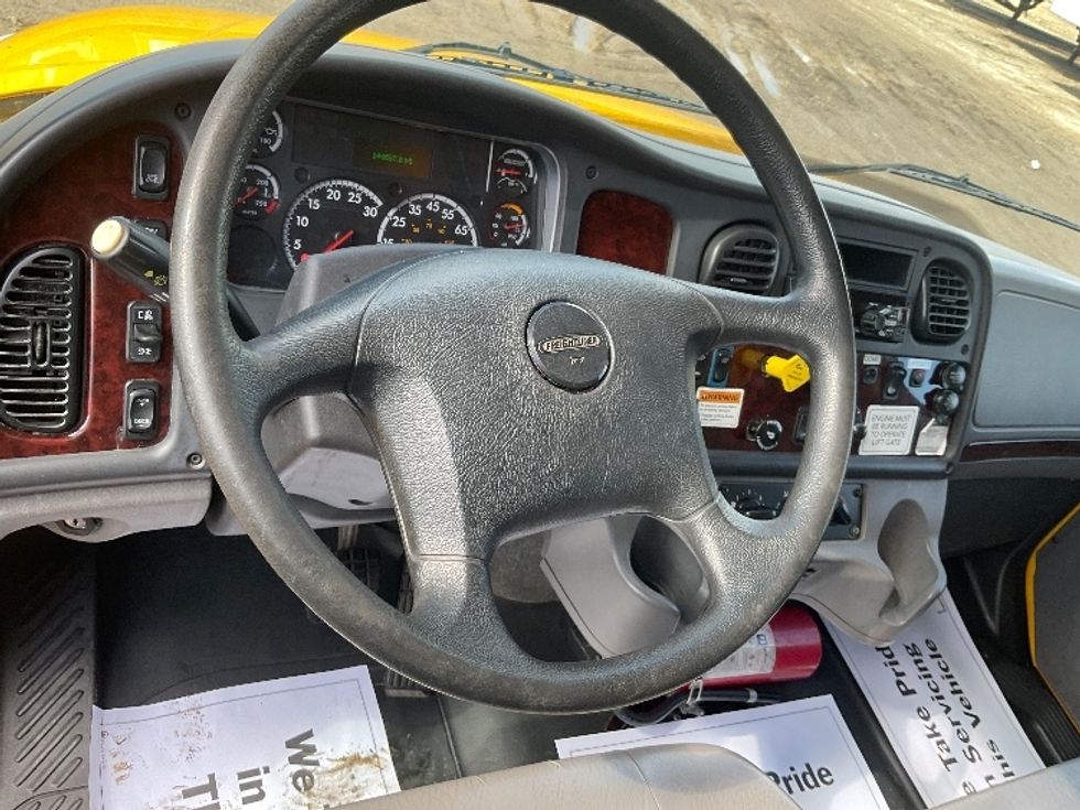 Medium Duty Box Truck-Light and Medium Duty Trucks-Freightliner-2020-M2-East Chicago-IN-176,075\n\t\tmiles-$ 15,500 - Image 13